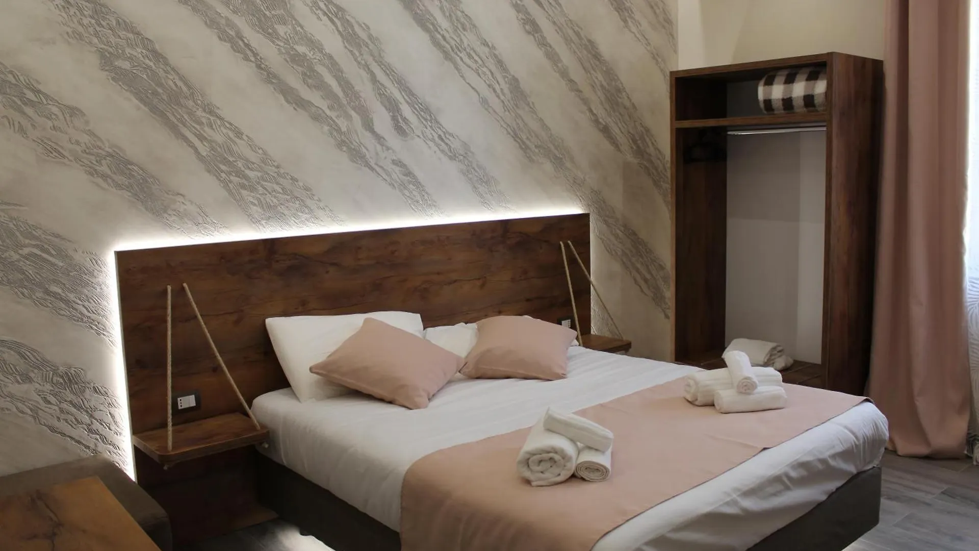 Bed & Breakfast Arsenale Porto Bed and Breakfast Palermo Italië